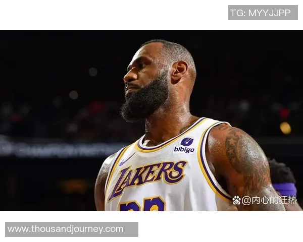 詹姆斯单场51分助湖人逆转热火展现王者风范